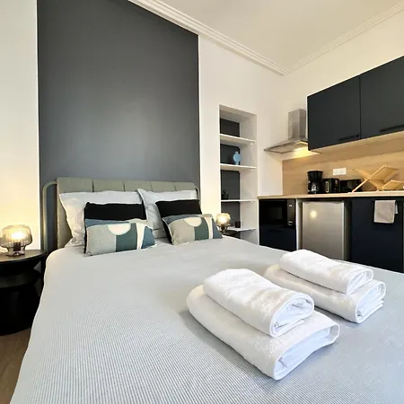 Les De La Gare - Centre - Calme