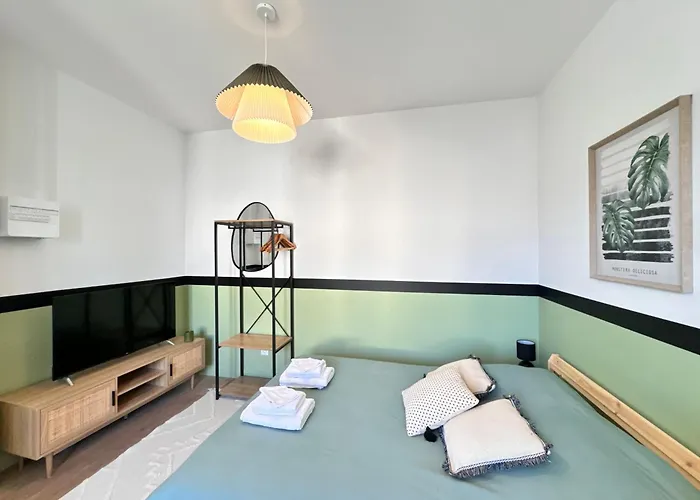 דירה Les De La Gare - Centre - Calme לה מאנש