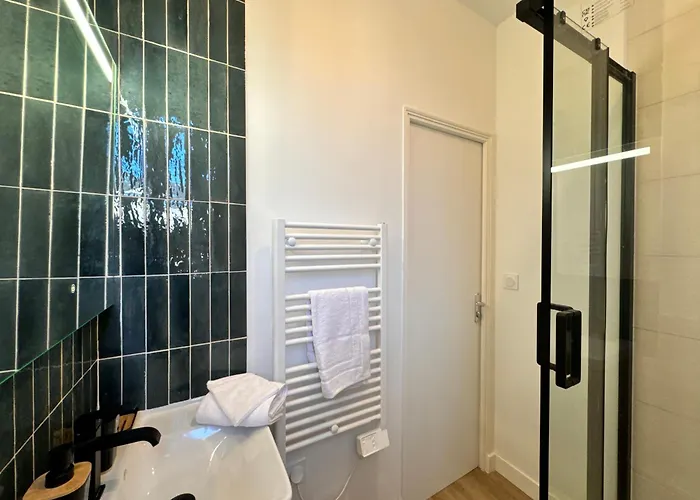 Les De La Gare - Centre - Calme *